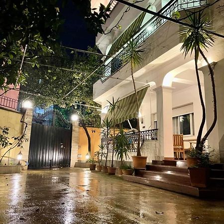 Mandarine Hostel تيرانا المظهر الخارجي الصورة