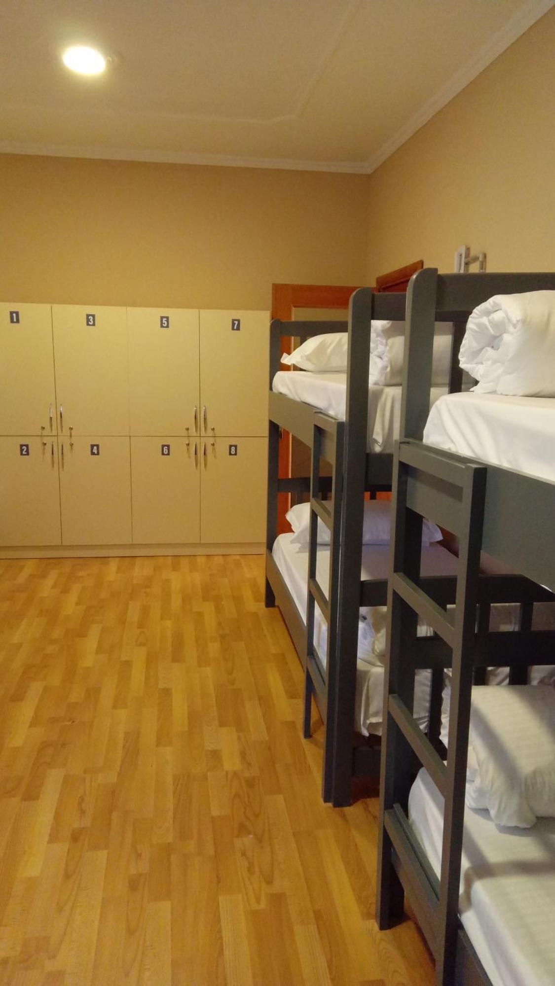 Mandarine Hostel تيرانا المظهر الخارجي الصورة