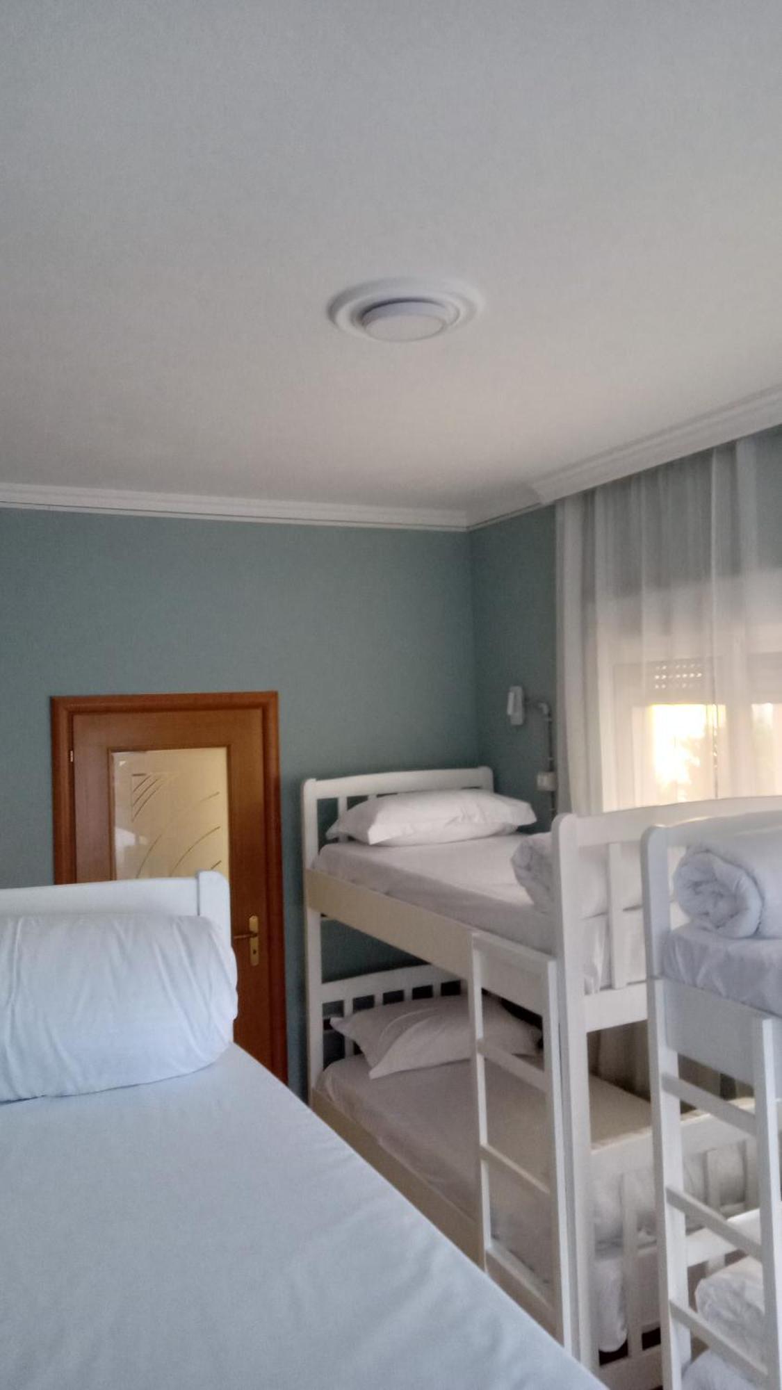 Mandarine Hostel تيرانا المظهر الخارجي الصورة