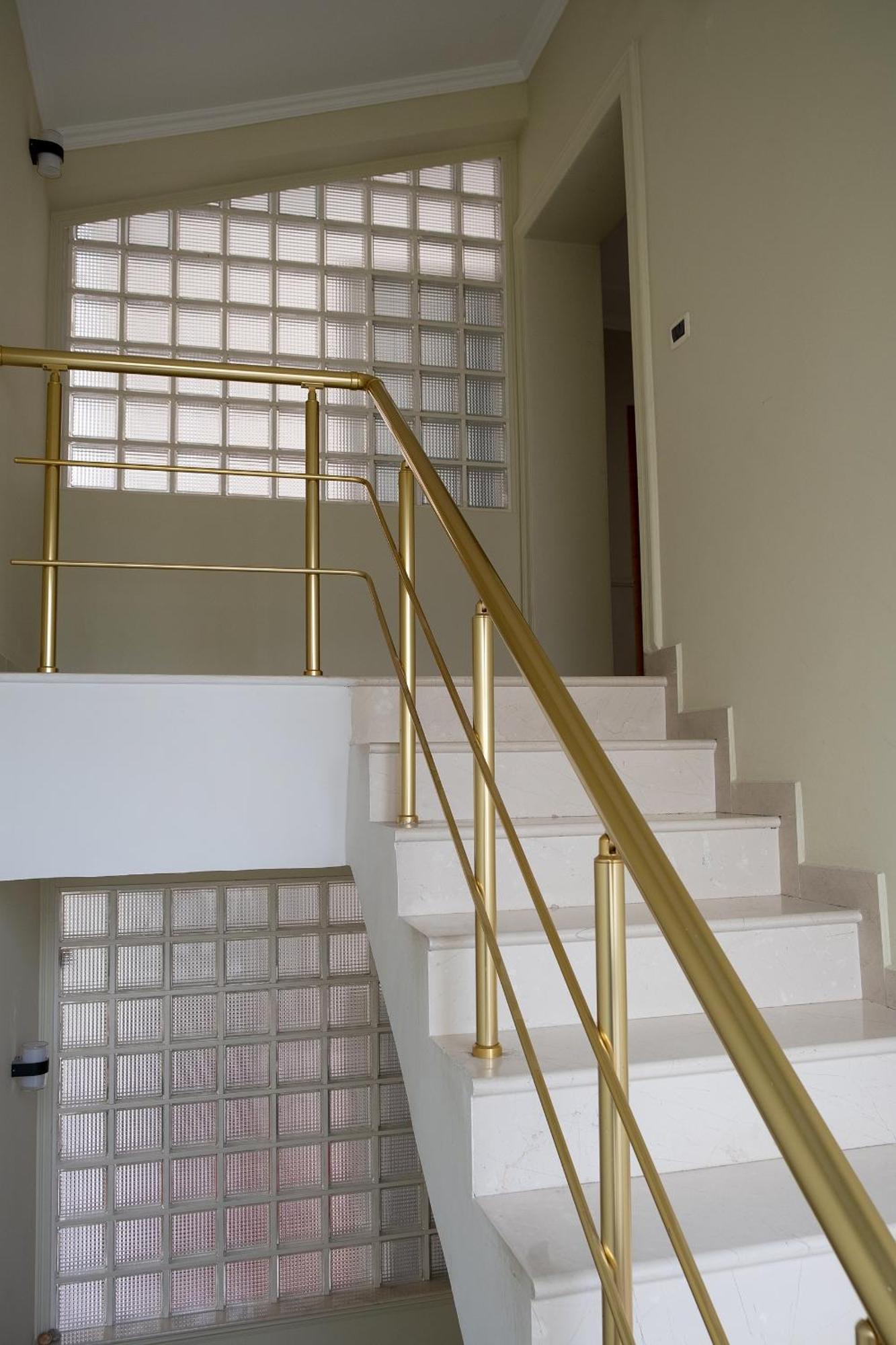 Mandarine Hostel تيرانا المظهر الخارجي الصورة