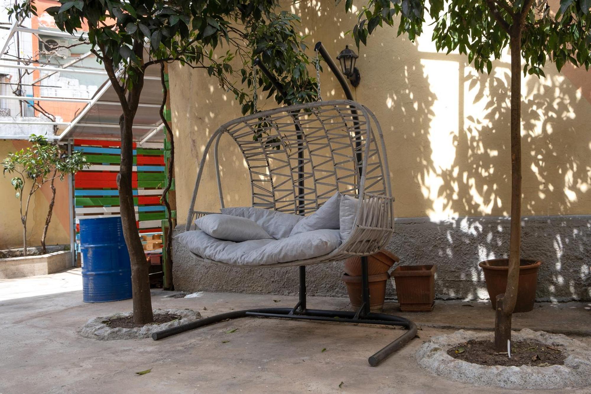 Mandarine Hostel تيرانا المظهر الخارجي الصورة