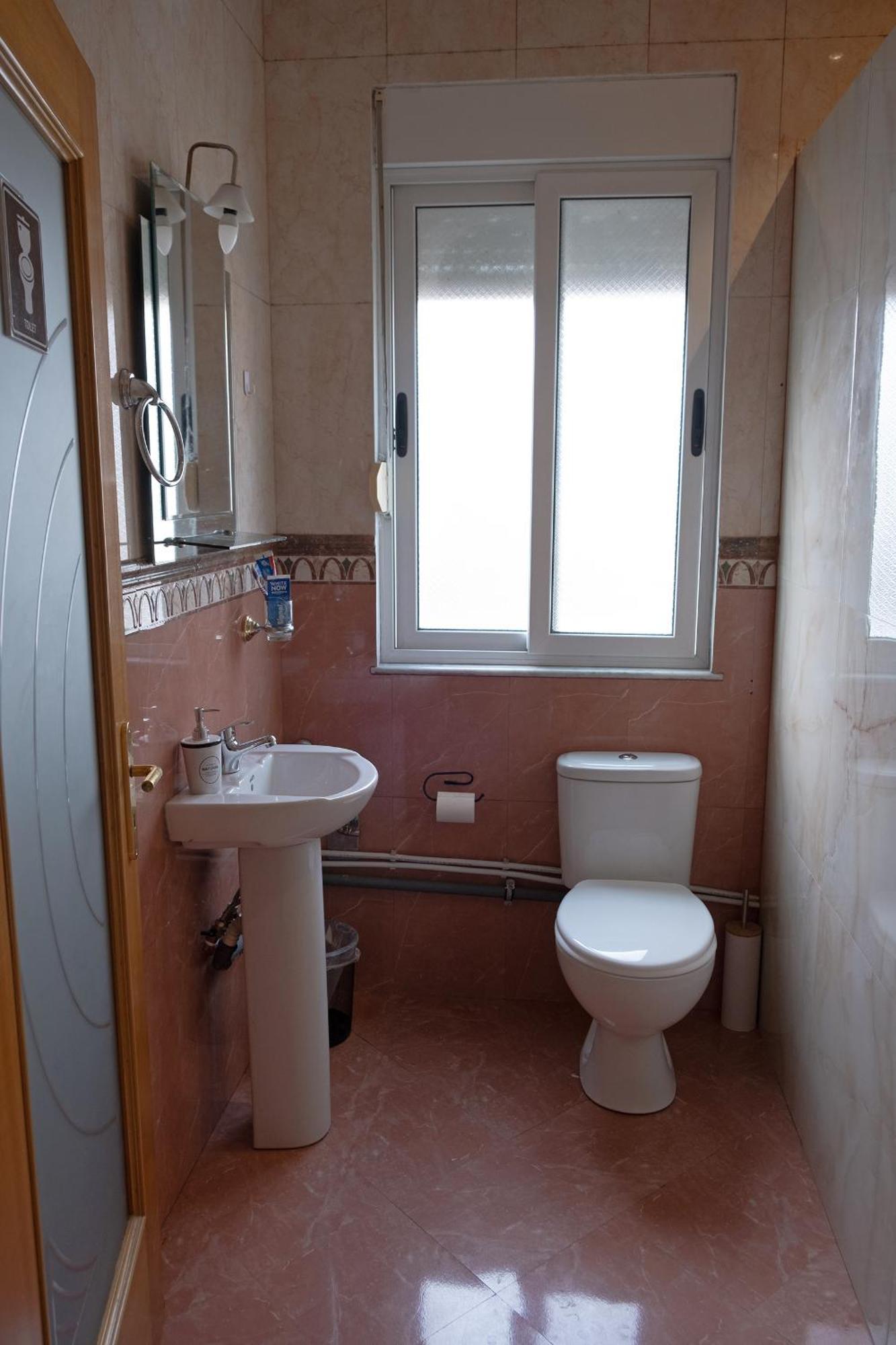 Mandarine Hostel تيرانا المظهر الخارجي الصورة
