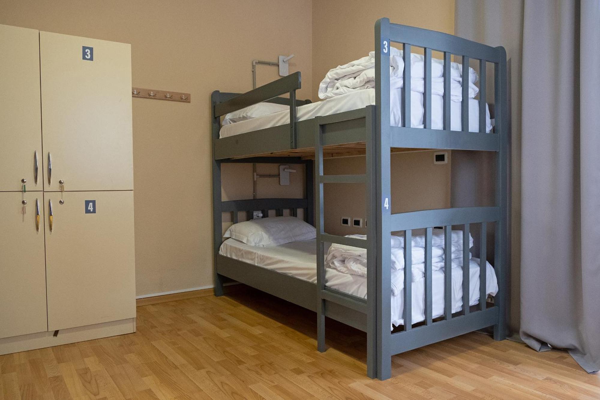 Mandarine Hostel تيرانا المظهر الخارجي الصورة