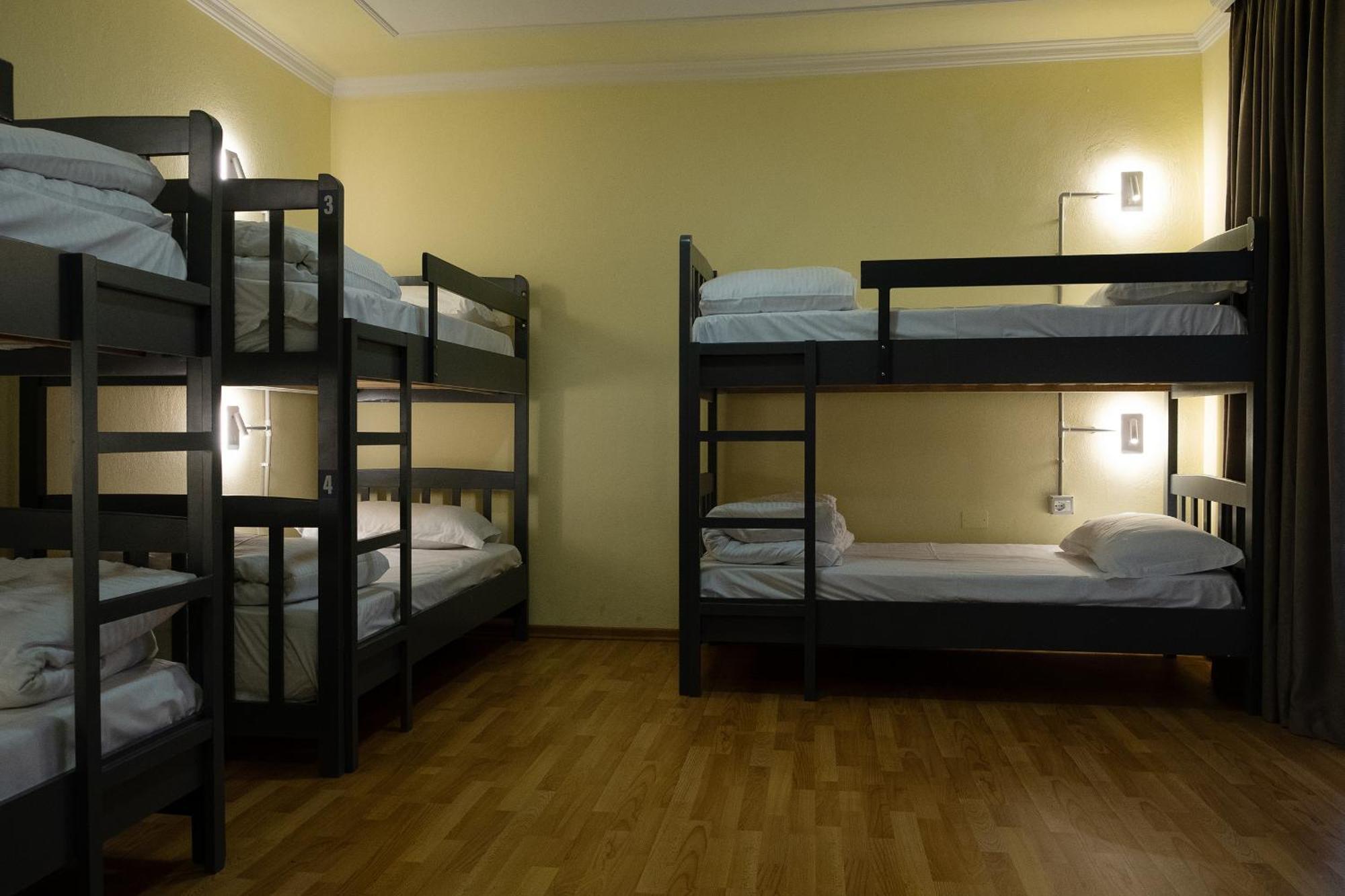 Mandarine Hostel تيرانا المظهر الخارجي الصورة